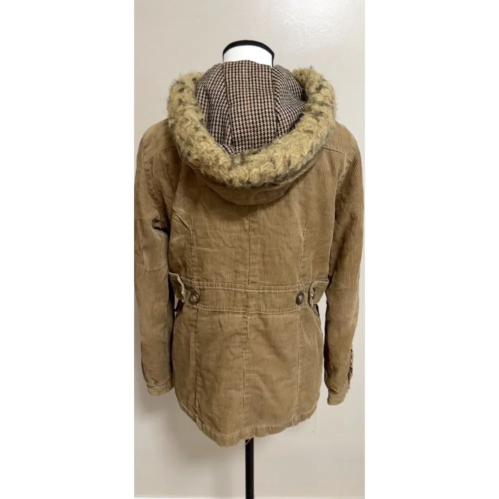 Vintage Outbrook corduroy jacket. Size S.